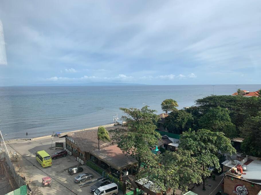 Veronica'S Homestay At Marina Spatial Condo Dumaguete City Exterior foto